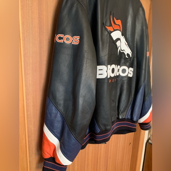 All leather “Denver Broncos” black and navy leather coat, fully lined - Picture 5 of 12